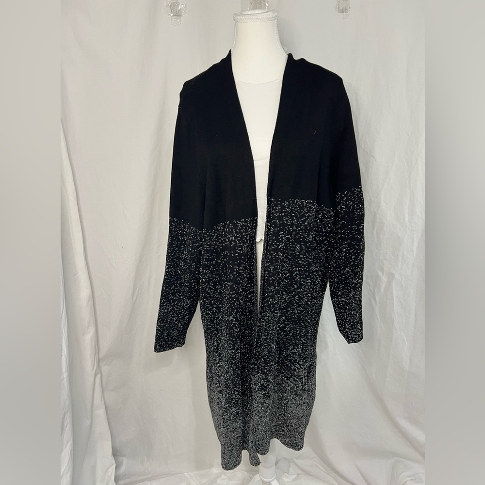 Elegant soft and comfortable long sparkly cardigan